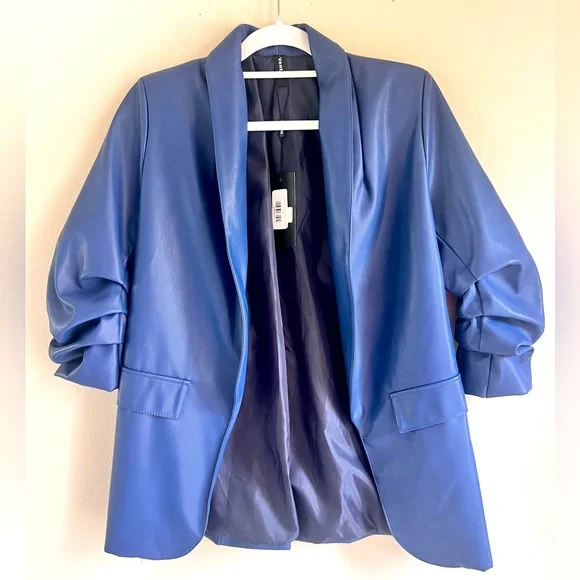 Venti6 Women’s Italian Vegan Leather Blue Blazer Jacket NWT! - Picture 1 of 6